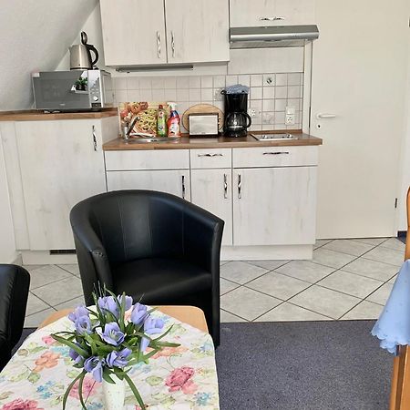 Haus Aquamarin-Apartment Smaragd In Strandnaehe Busum Bagian luar foto