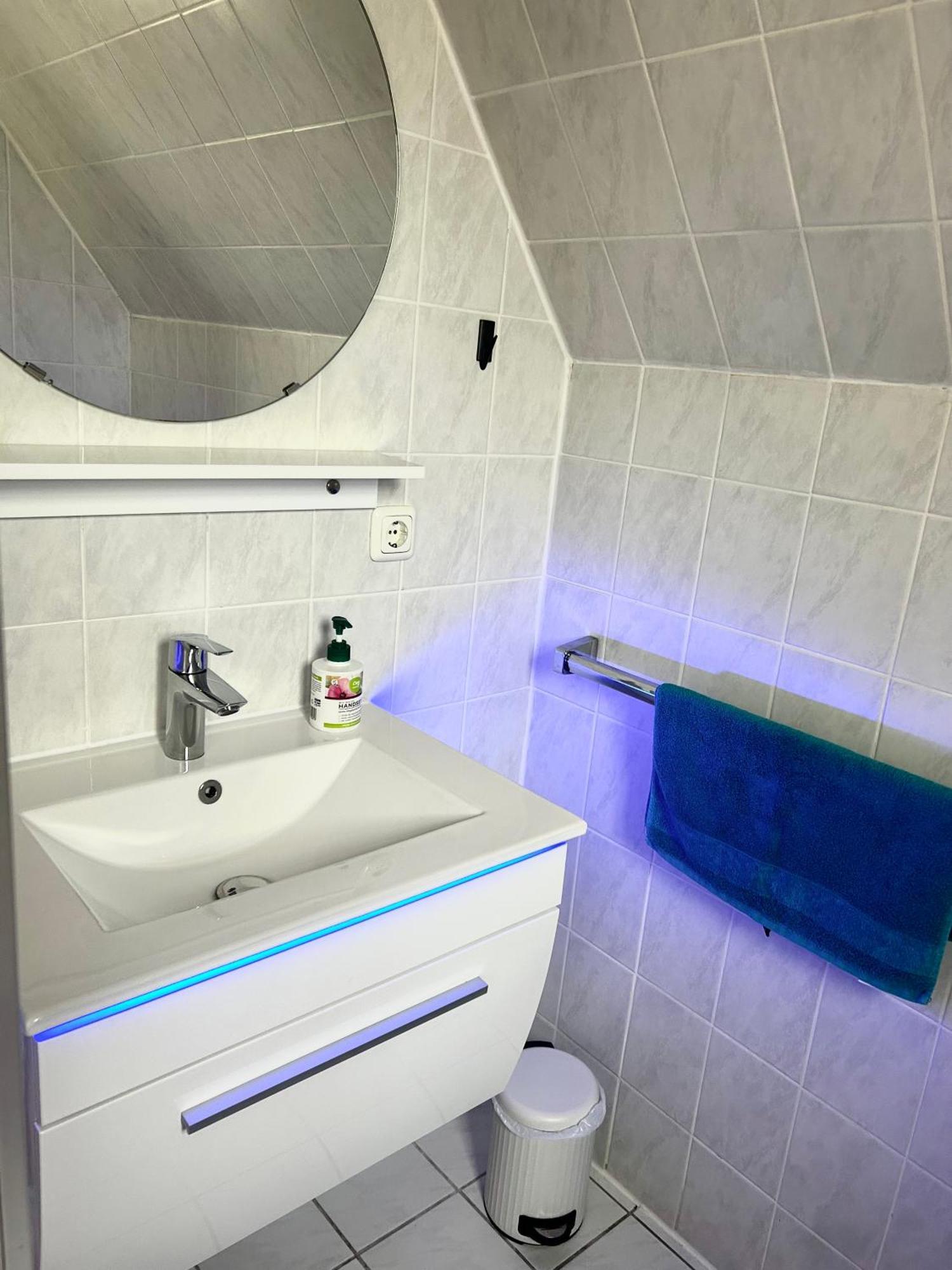 Haus Aquamarin-Apartment Smaragd In Strandnaehe Busum Bagian luar foto